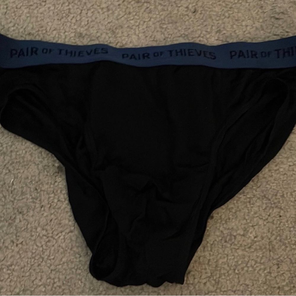 Pair of thieves fun underwear ;)